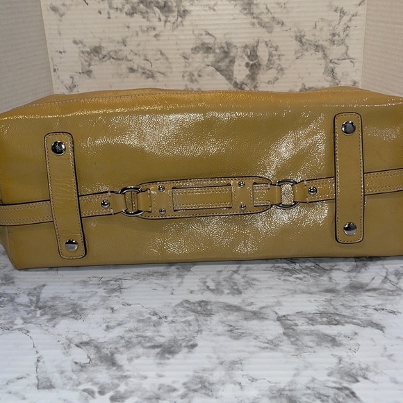 Coach Patent Leather Satchel  🩷💜 BEAUTIFUL 🩷💜 - Picture 11 of 14